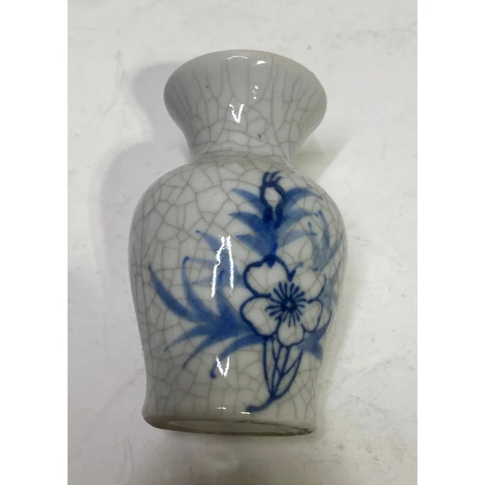 Miniature‎ Blue and White Crackle Glaze Floral Ceramic Bud Vase 3 